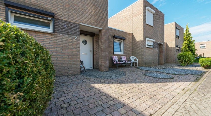 Eikerplein7Kerkrade_03