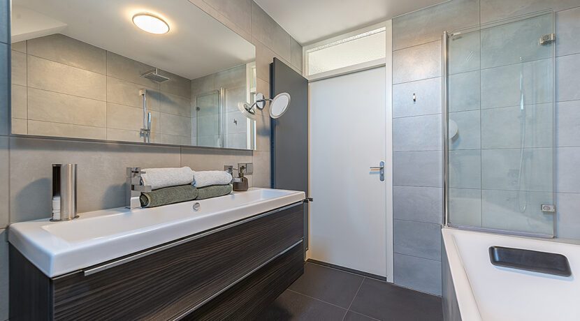 194-Badkamer1-2
