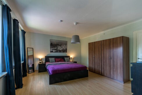 180-Masterbedroom1-1