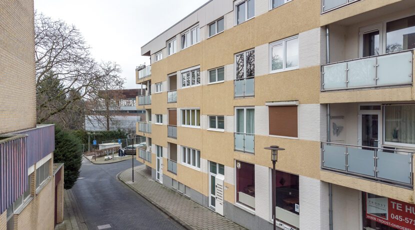 02-Vooraanzicht2