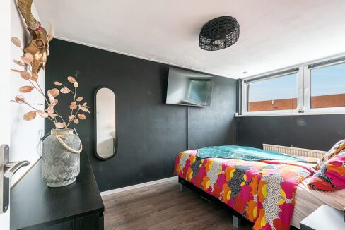 180-Masterbedroom1-1