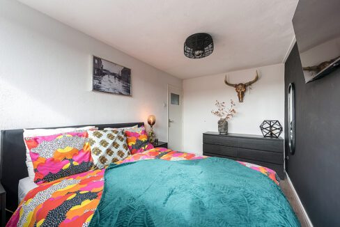 182-Masterbedroom1-2