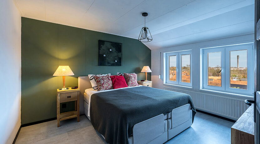 180-Masterbedroom1-1