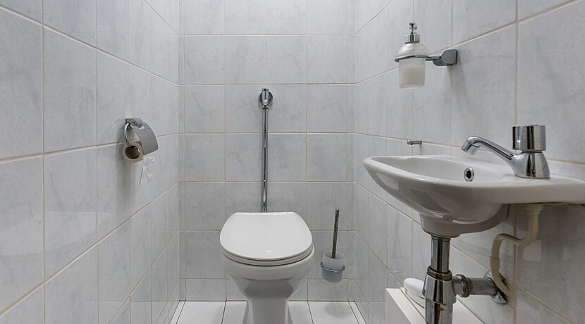 150-Toilet