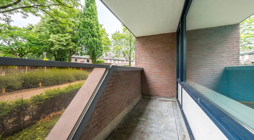 120-Balkon1-1