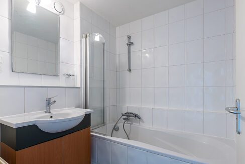 190-Badkamer1-1