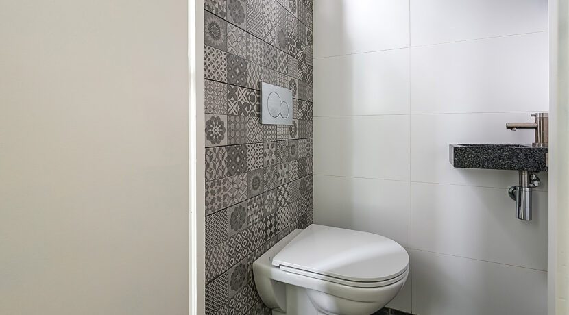 150-Toilet
