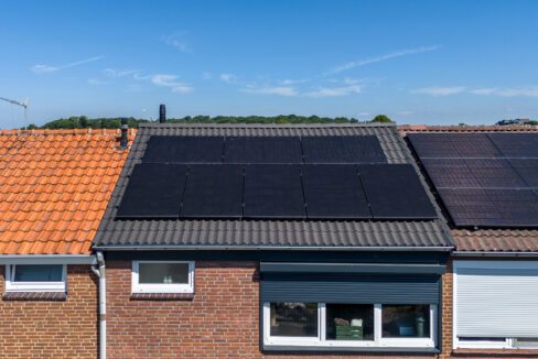 300-Zonnepanelen