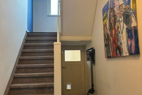 b3f01940-3e38-4e2d-836d-35dc288c77c1