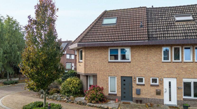 03-Vooraanzicht3