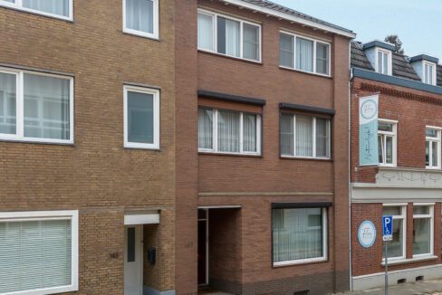 03-Vooraanzicht3