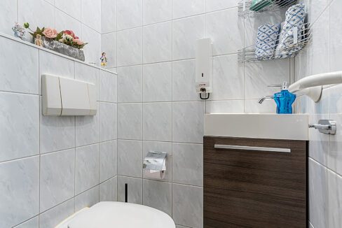 150-Toilet