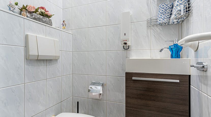 150-Toilet