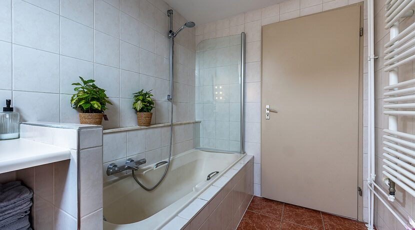 192-Badkamer1-2