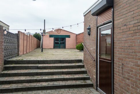 232-Tuin2