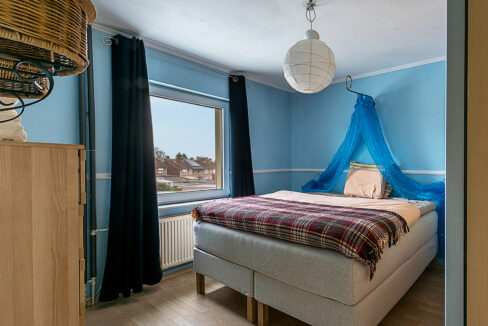 180-Masterbedroom1-1