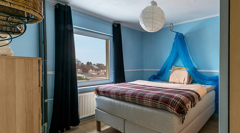 180-Masterbedroom1-1