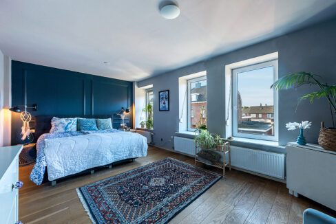 180-Masterbedroom1-1