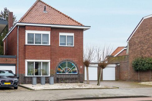 02-Vooraanzicht2