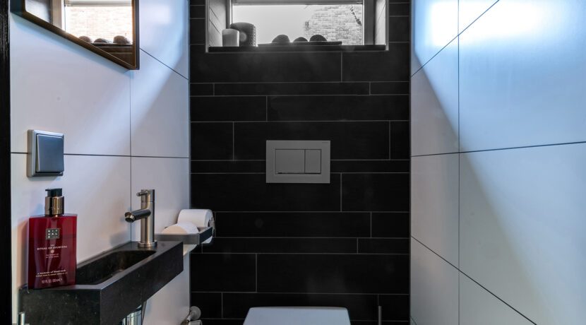 150-Toilet