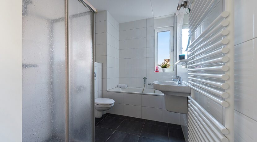 190-Badkamer1-1