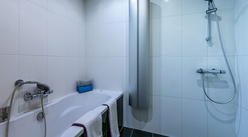 190-Badkamer1-1