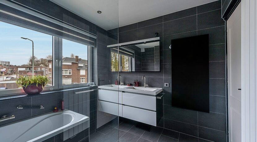194-Badkamer1-3