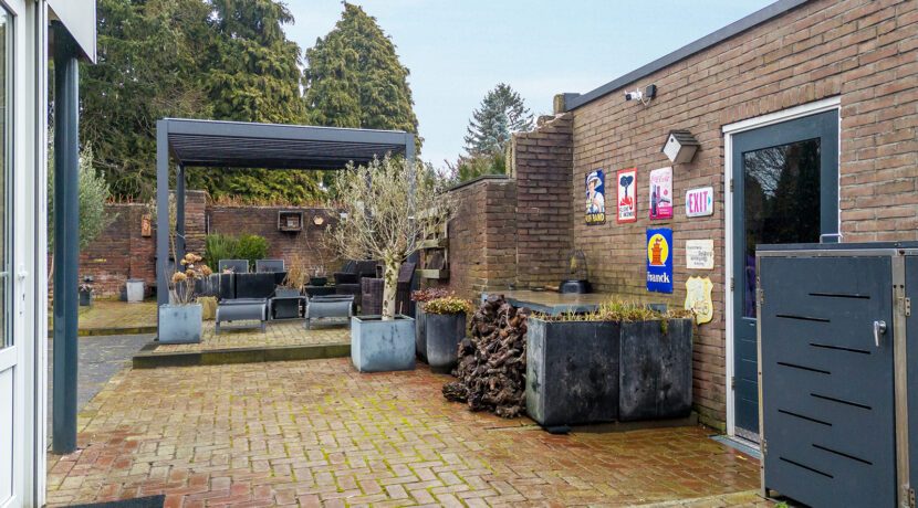 222-Tuin1