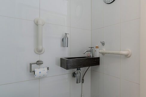 150-Toiletr