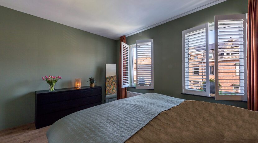 182-Master-Slaapkamer1-2