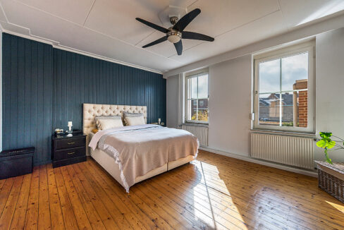 182-Masterbedroom1-2