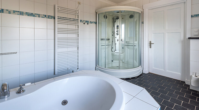 192-Badkamer1-2