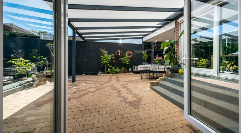 210-Veranda1-1