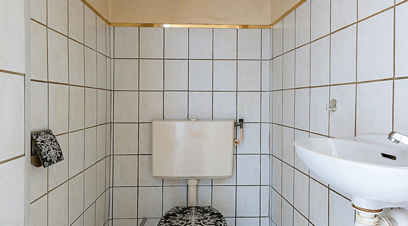 150-Toiet