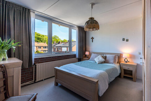 180-Masterbedroom1-1