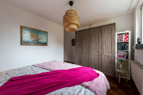 182-Masterbedroom1-2