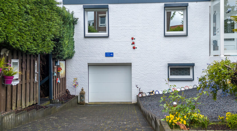 244-Garagepoort