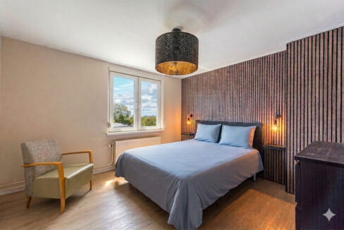 180-Masterbedroom1-1