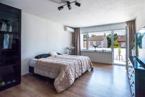 180-Masterbedroom1-1