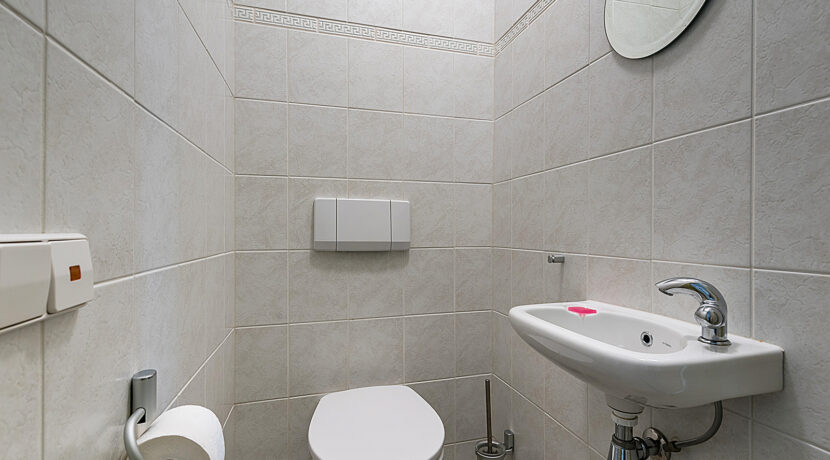150-Toilet