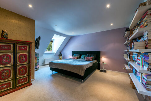 180-Masterbedroom1-1