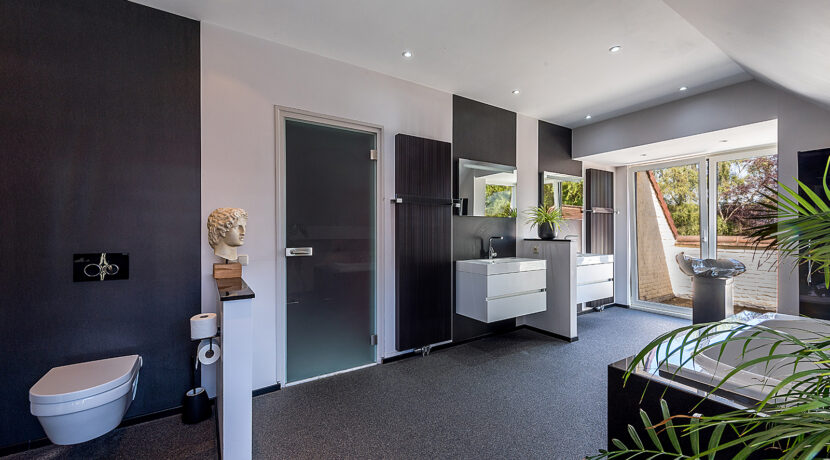 202-Badkamer1-2