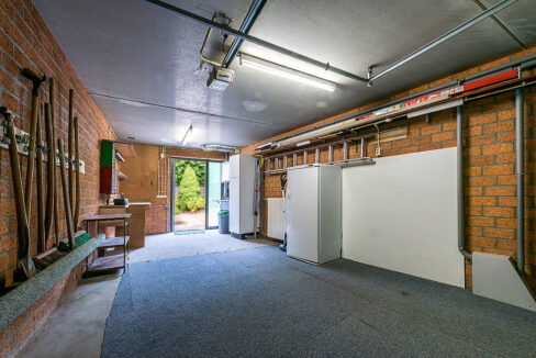 202-Garage1-1