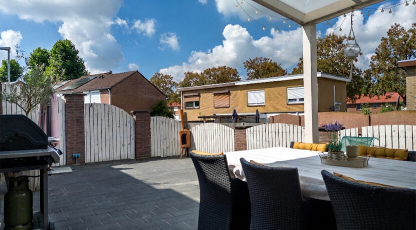 202-Tuin2