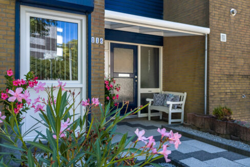 10-Entree1