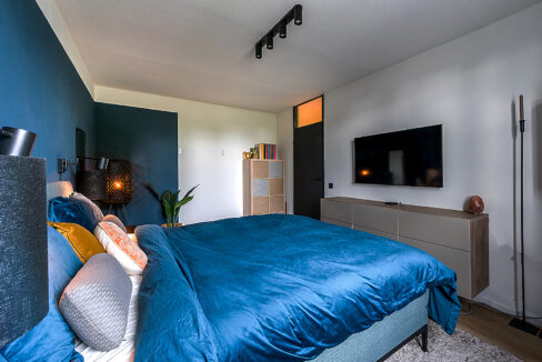 182-Masterbedroom1-2