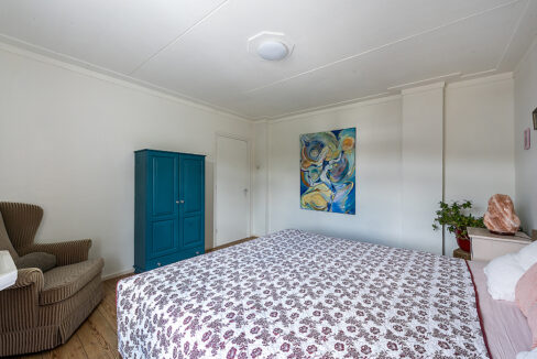 182-Masterbedroom1-2