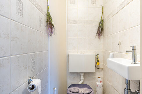 150-Toilet