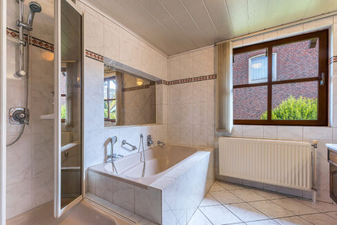 190-Badkamer1-1