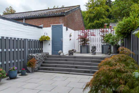 212-TUin2